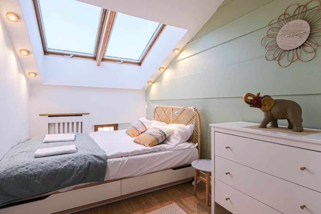 Cozy Loft Under The Wawel Sky Cracóvia Exterior foto
